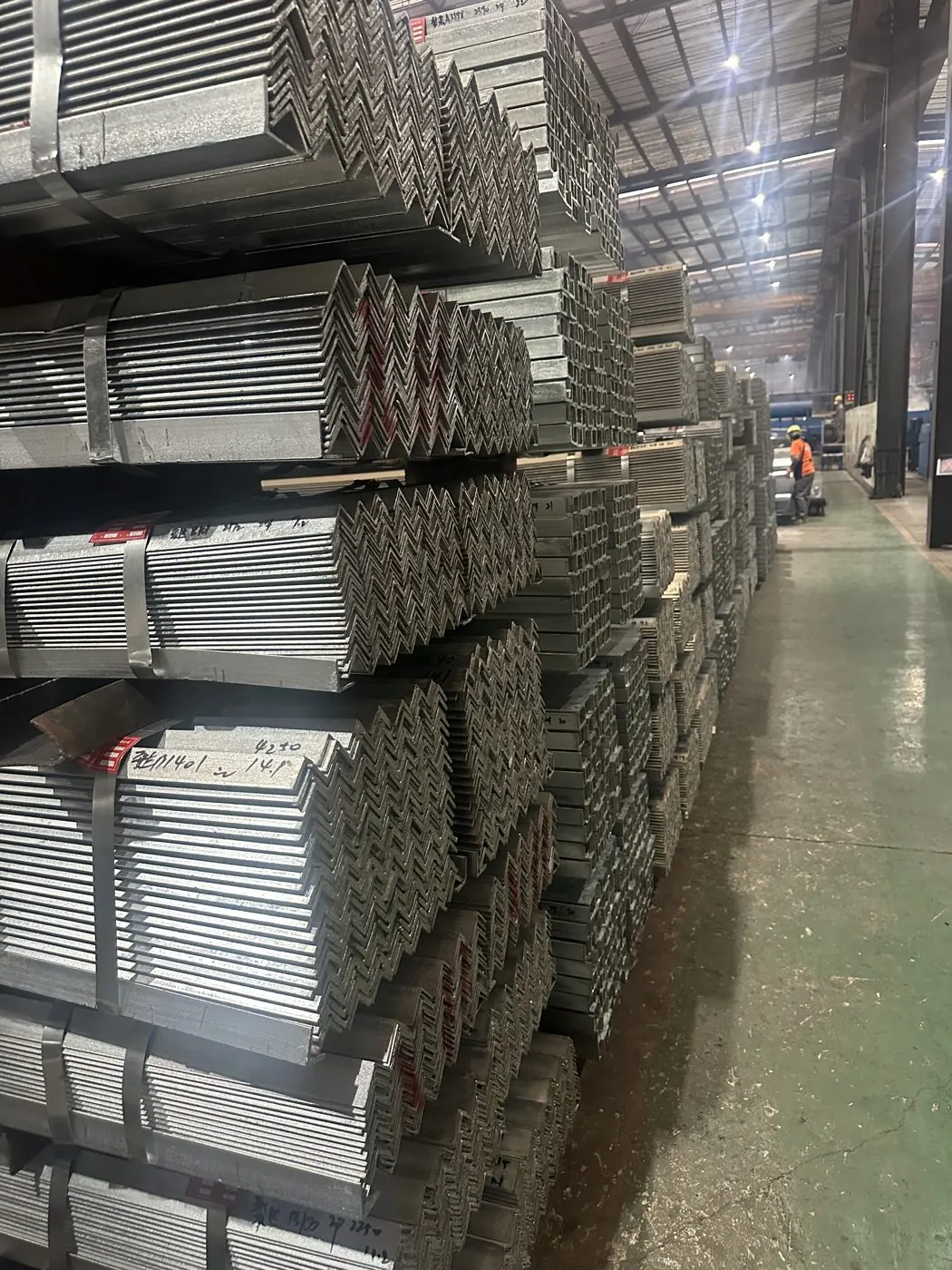 Mild Steel (MS) Flat Bars stock Mufaddal Steel warehouse Dubai